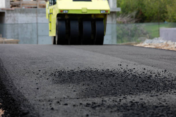 Best Professional Driveway Pavers  in St Croix Falls, WI